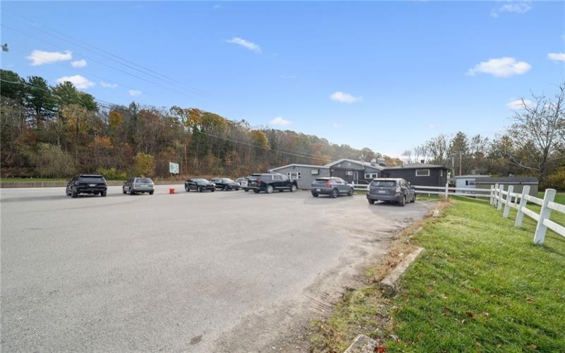 1850 Rt 30, Ligonier, 15658, ,Commercial-industrial-business,For Sale,Rt 30,1727097
