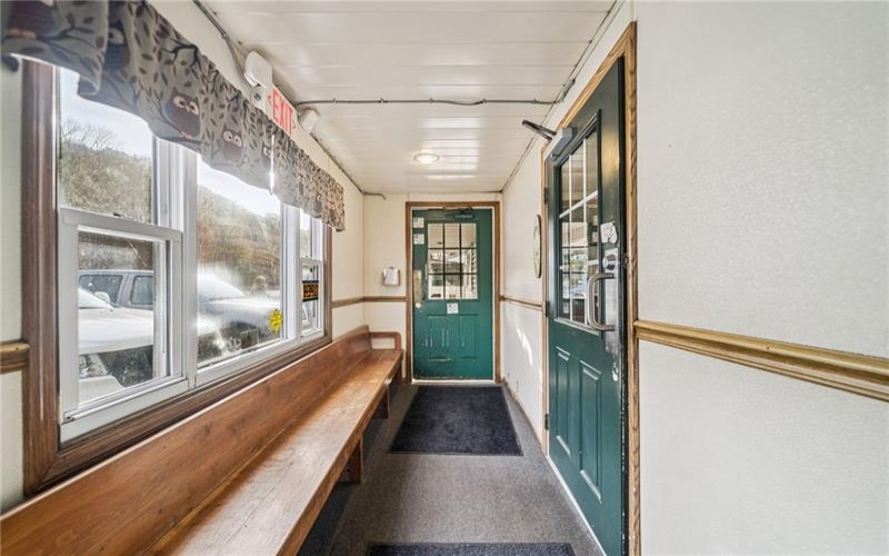 1850 Rt 30, Ligonier, 15658, ,Commercial-industrial-business,For Sale,Rt 30,1727097