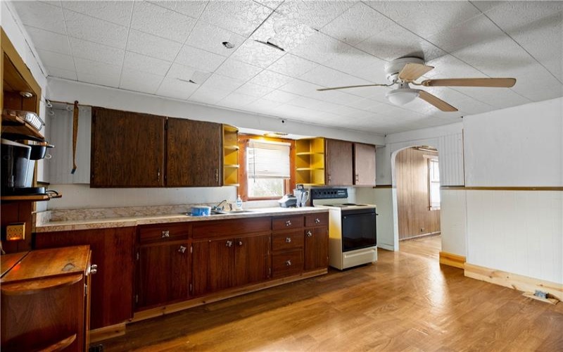 11 Madison Street, Cokeburg, 15324, 5 Bedrooms Bedrooms, 11 Rooms Rooms,1.1 BathroomsBathrooms,Residential,For Sale,Madison Street,1732852