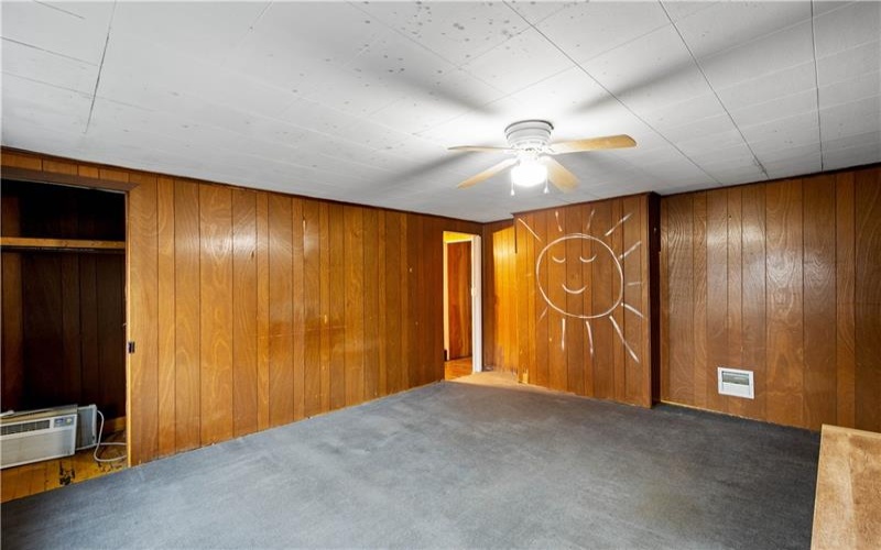 11 Madison Street, Cokeburg, 15324, 5 Bedrooms Bedrooms, 11 Rooms Rooms,1.1 BathroomsBathrooms,Residential,For Sale,Madison Street,1732852