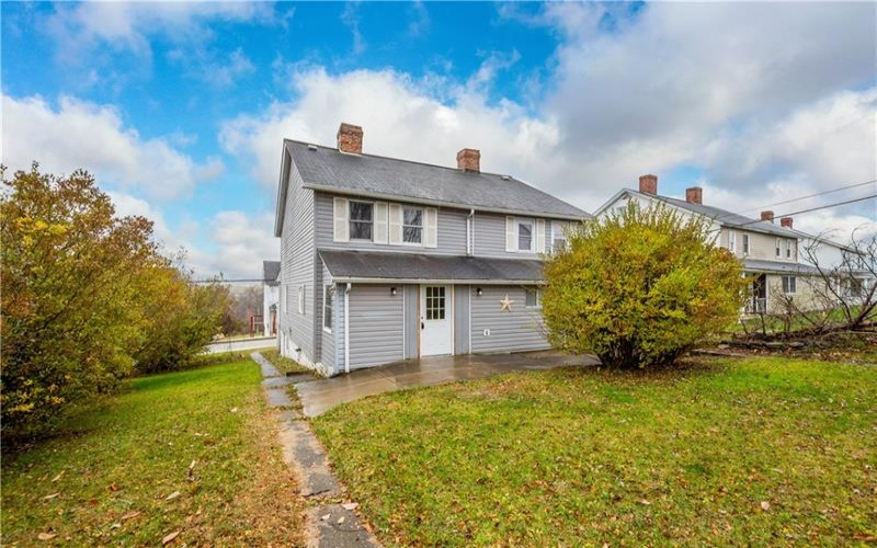 11 Madison Street, Cokeburg, 15324, 5 Bedrooms Bedrooms, 11 Rooms Rooms,1.1 BathroomsBathrooms,Residential,For Sale,Madison Street,1732852