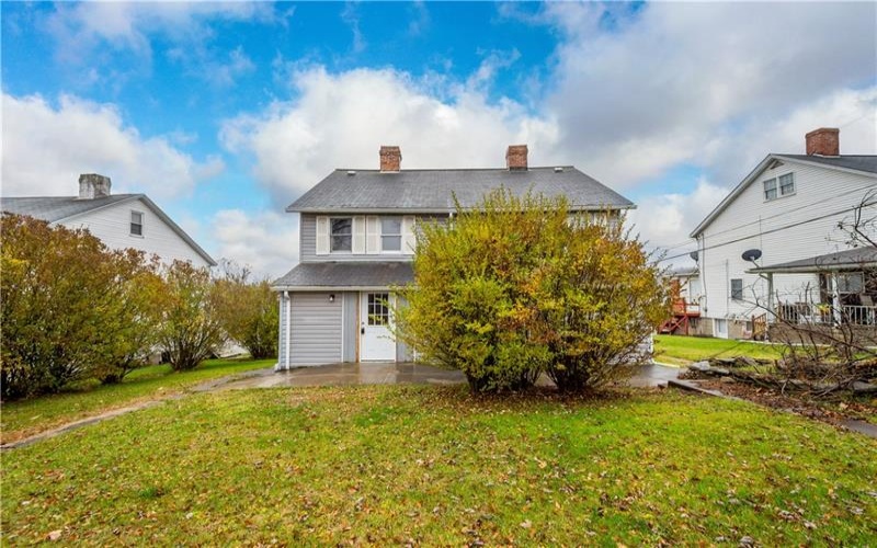 11 Madison Street, Cokeburg, 15324, 5 Bedrooms Bedrooms, 11 Rooms Rooms,1.1 BathroomsBathrooms,Residential,For Sale,Madison Street,1732852