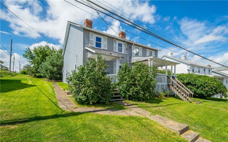 11 Madison Street, Cokeburg, 15324, 5 Bedrooms Bedrooms, 11 Rooms Rooms,1.1 BathroomsBathrooms,Residential,For Sale,Madison Street,1732852