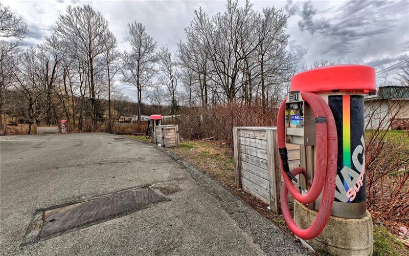 1005 4th Ave, Derry, 15627, ,Commercial-industrial-business,For Sale,4th Ave,1745633