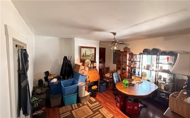 327 Lowell St, Vandergrift, 15690, 2 Bedrooms Bedrooms, ,1 BathroomBathrooms,Residential,For Sale,Lowell St,1740284