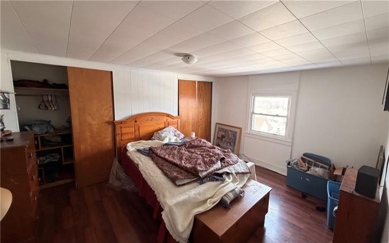 327 Lowell St, Vandergrift, 15690, 2 Bedrooms Bedrooms, ,1 BathroomBathrooms,Residential,For Sale,Lowell St,1740284