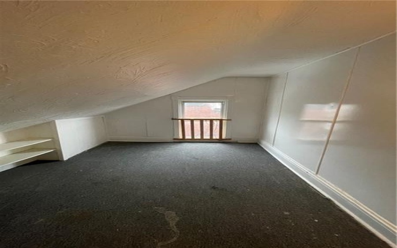 128 Spring Ave, Greensburg, 15601, 2 Bedrooms Bedrooms, ,1 BathroomBathrooms,Lease,For Rent,Spring Ave,1743094