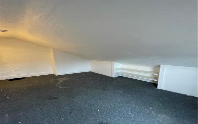 128 Spring Ave, Greensburg, 15601, 2 Bedrooms Bedrooms, ,1 BathroomBathrooms,Lease,For Rent,Spring Ave,1743094