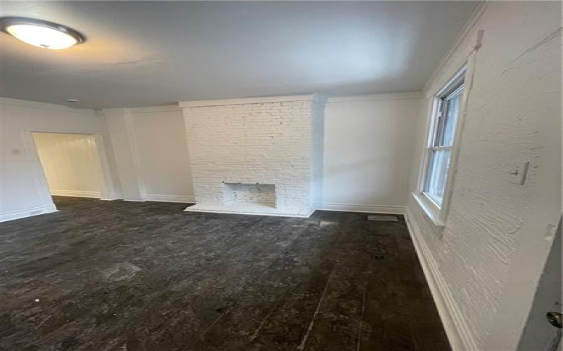 128 Spring Ave, Greensburg, 15601, 2 Bedrooms Bedrooms, ,1 BathroomBathrooms,Lease,For Rent,Spring Ave,1743094