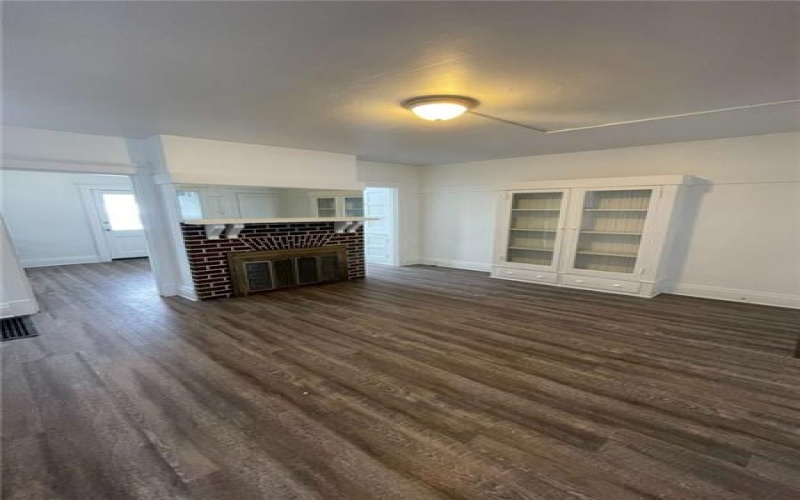 136 S Spring, Greensburg, 15601, 3 Bedrooms Bedrooms, ,1 BathroomBathrooms,Lease,For Rent,S Spring,1743096