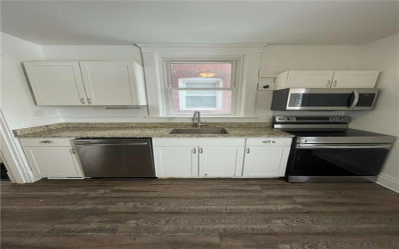 136 S Spring, Greensburg, 15601, 3 Bedrooms Bedrooms, ,1 BathroomBathrooms,Lease,For Rent,S Spring,1743096