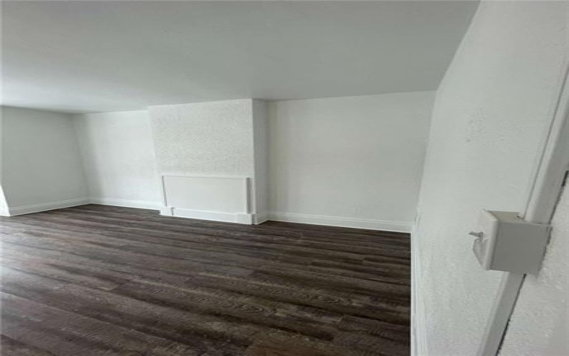 136 S Spring, Greensburg, 15601, 3 Bedrooms Bedrooms, ,1 BathroomBathrooms,Lease,For Rent,S Spring,1743096