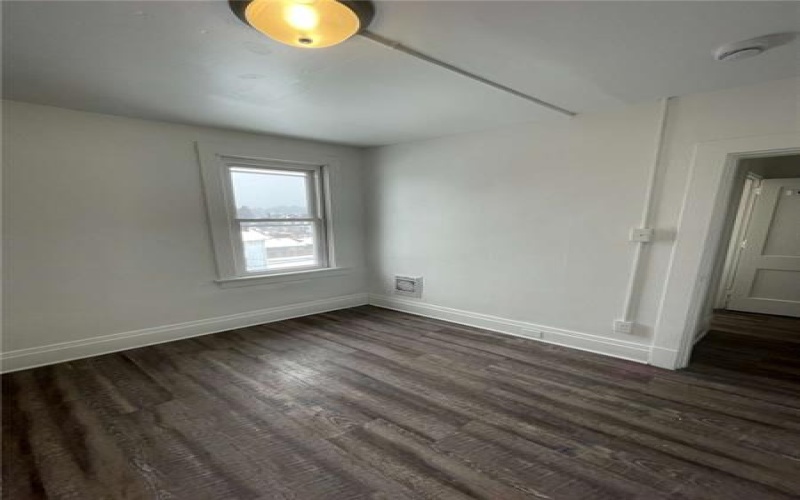 136 S Spring, Greensburg, 15601, 3 Bedrooms Bedrooms, ,1 BathroomBathrooms,Lease,For Rent,S Spring,1743096