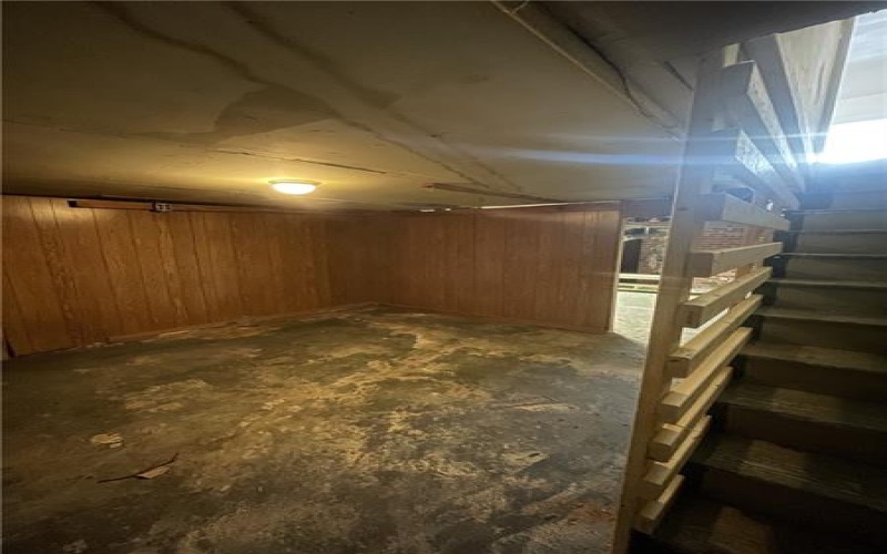 136 S Spring, Greensburg, 15601, 3 Bedrooms Bedrooms, ,1 BathroomBathrooms,Lease,For Rent,S Spring,1743096