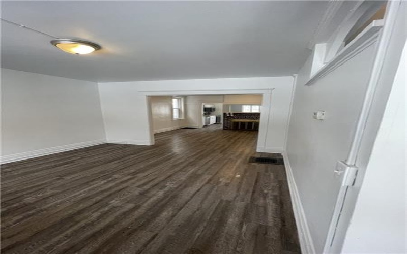 136 S Spring, Greensburg, 15601, 3 Bedrooms Bedrooms, ,1 BathroomBathrooms,Lease,For Rent,S Spring,1743096