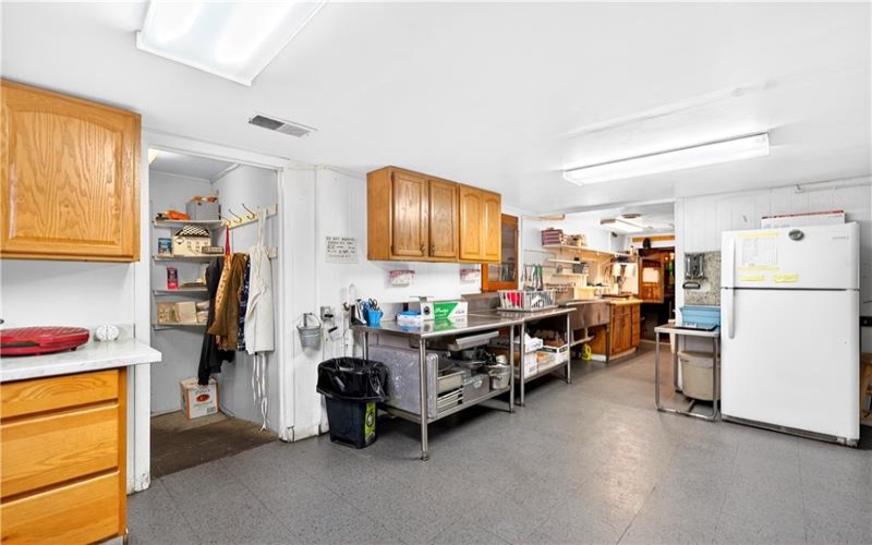 1344 Georges Fairchance Rd, Smithfield, 15478, ,Commercial-industrial-business,For Sale,Georges Fairchance Rd,1745654