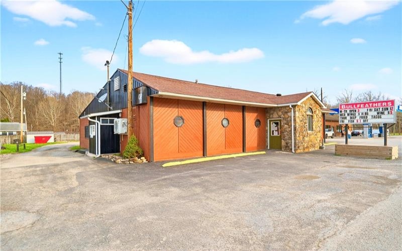 1344 Georges Fairchance Rd, Smithfield, 15478, ,Commercial-industrial-business,For Sale,Georges Fairchance Rd,1745654