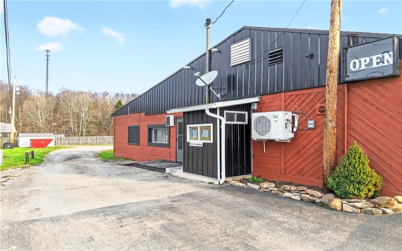 1344 Georges Fairchance Rd, Smithfield, 15478, ,Commercial-industrial-business,For Sale,Georges Fairchance Rd,1745654
