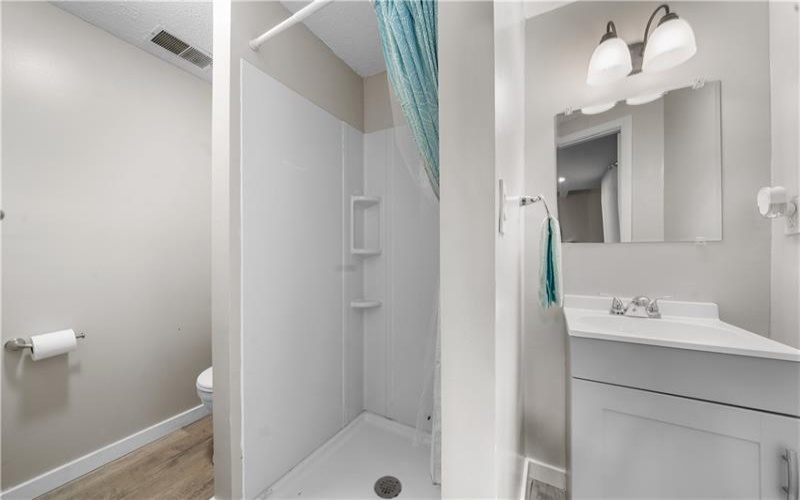 116 4th St, Mc Donald, 15057, 2 Bedrooms Bedrooms, ,2 BathroomsBathrooms,Residential,For Sale,4th St,1747701