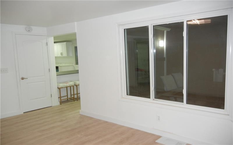 158 Moffat Ave., Washington, 15301, 3 Bedrooms Bedrooms, 6 Rooms Rooms,1 BathroomBathrooms,Residential,For Sale,Moffat Ave.,1732872