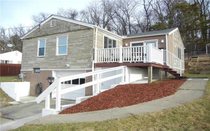158 Moffat Ave., Washington, 15301, 3 Bedrooms Bedrooms, 6 Rooms Rooms,1 BathroomBathrooms,Residential,For Sale,Moffat Ave.,1732872