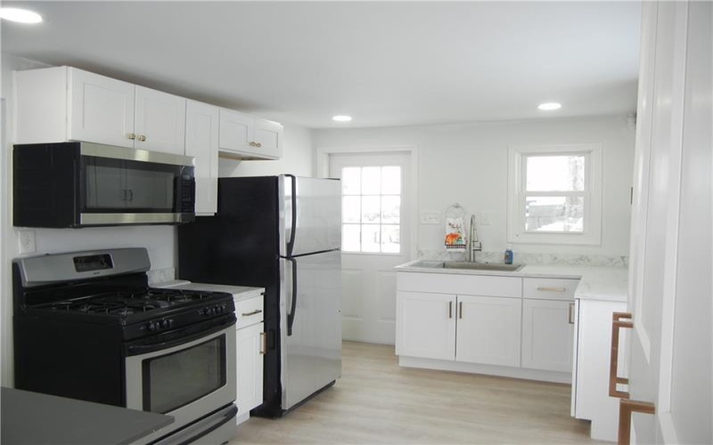 158 Moffat Ave., Washington, 15301, 3 Bedrooms Bedrooms, 6 Rooms Rooms,1 BathroomBathrooms,Residential,For Sale,Moffat Ave.,1732872