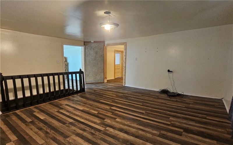 3 Lincoln Row, Connellsville, 15425, 2 Bedrooms Bedrooms, 7 Rooms Rooms,1 BathroomBathrooms,Residential,For Sale,Lincoln Row,1747703