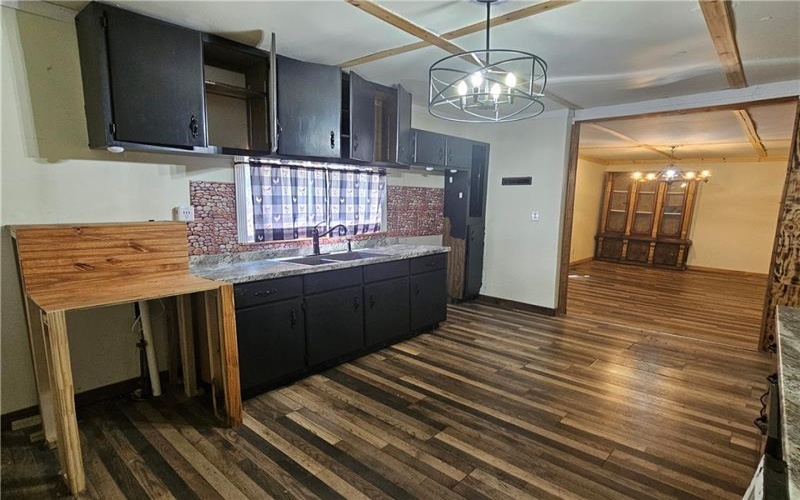 3 Lincoln Row, Connellsville, 15425, 2 Bedrooms Bedrooms, 7 Rooms Rooms,1 BathroomBathrooms,Residential,For Sale,Lincoln Row,1747703