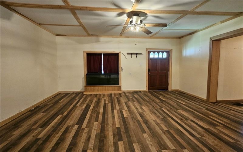 3 Lincoln Row, Connellsville, 15425, 2 Bedrooms Bedrooms, 7 Rooms Rooms,1 BathroomBathrooms,Residential,For Sale,Lincoln Row,1747703