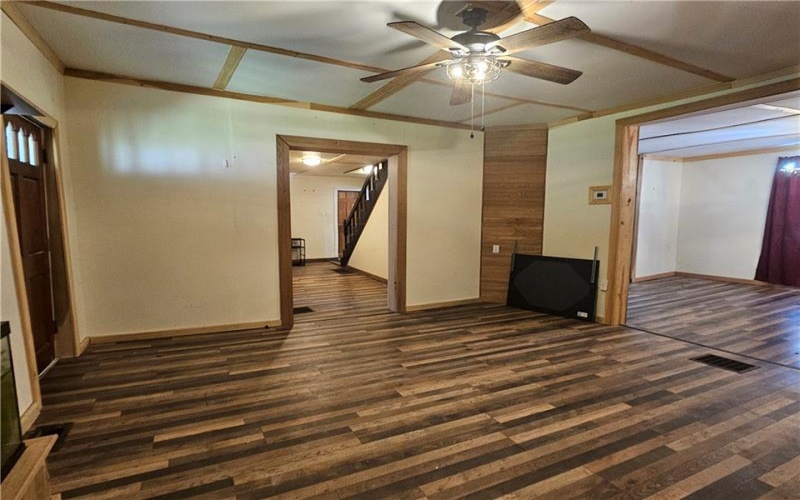 3 Lincoln Row, Connellsville, 15425, 2 Bedrooms Bedrooms, 7 Rooms Rooms,1 BathroomBathrooms,Residential,For Sale,Lincoln Row,1747703
