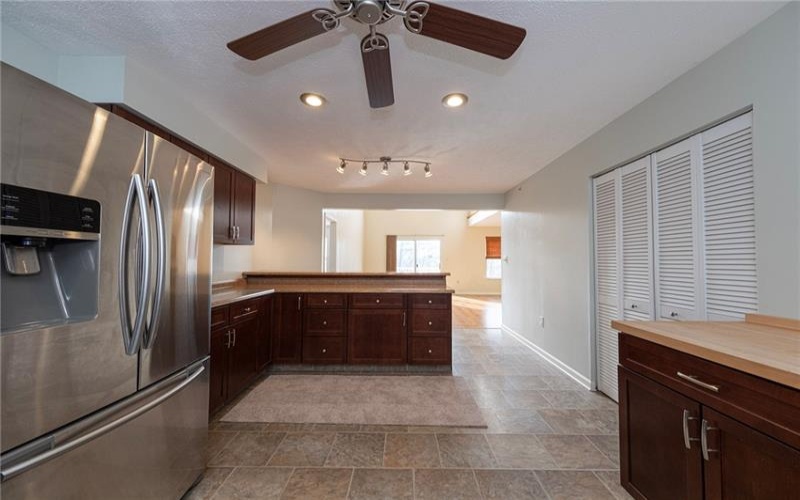 106 Sandy Brae DR, Canonsburg, 15317, 4 Bedrooms Bedrooms, ,3.1 BathroomsBathrooms,Residential,For Sale,Sandy Brae DR,1747709