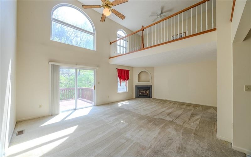 156 Sandy Brae Dr, Canonsburg, 15317, 4 Bedrooms Bedrooms, 8 Rooms Rooms,3.1 BathroomsBathrooms,Residential,For Sale,Sandy Brae Dr,1749535