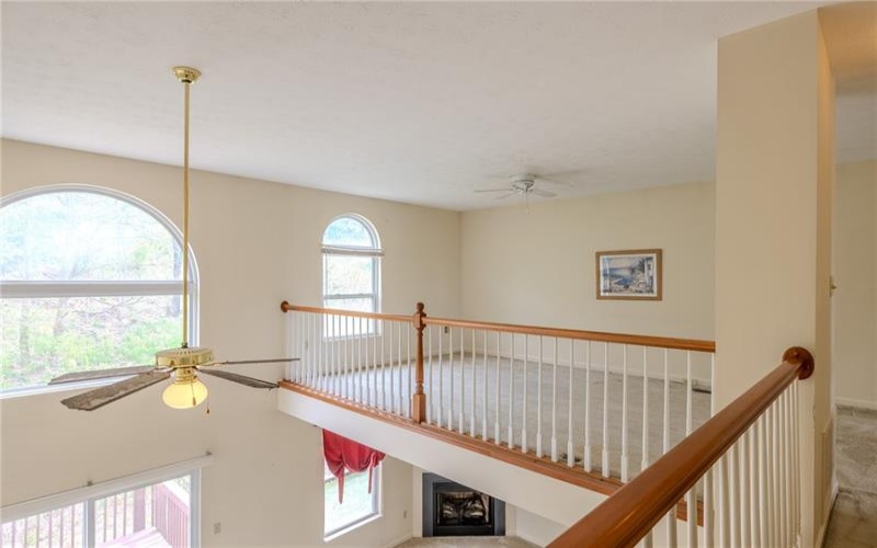 156 Sandy Brae Dr, Canonsburg, 15317, 4 Bedrooms Bedrooms, 8 Rooms Rooms,3.1 BathroomsBathrooms,Residential,For Sale,Sandy Brae Dr,1749535