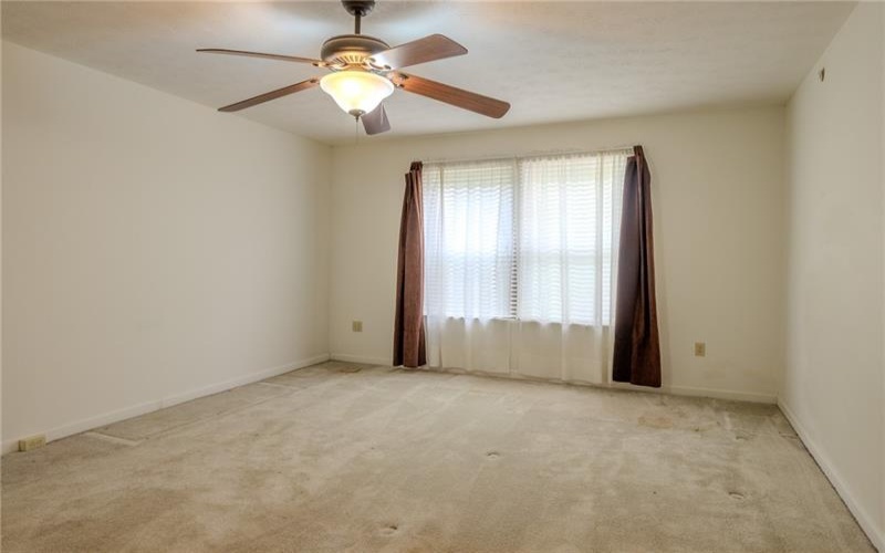 156 Sandy Brae Dr, Canonsburg, 15317, 4 Bedrooms Bedrooms, 8 Rooms Rooms,3.1 BathroomsBathrooms,Residential,For Sale,Sandy Brae Dr,1749535