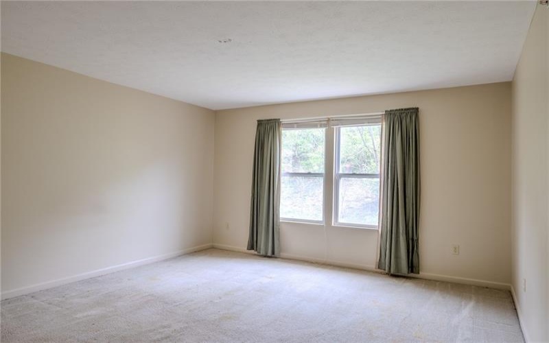 156 Sandy Brae Dr, Canonsburg, 15317, 4 Bedrooms Bedrooms, 8 Rooms Rooms,3.1 BathroomsBathrooms,Residential,For Sale,Sandy Brae Dr,1749535