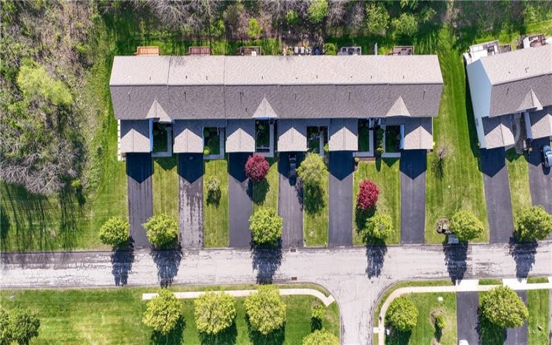 156 Sandy Brae Dr, Canonsburg, 15317, 4 Bedrooms Bedrooms, 8 Rooms Rooms,3.1 BathroomsBathrooms,Residential,For Sale,Sandy Brae Dr,1749535