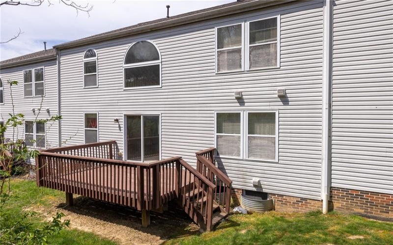 156 Sandy Brae Dr, Canonsburg, 15317, 4 Bedrooms Bedrooms, 8 Rooms Rooms,3.1 BathroomsBathrooms,Residential,For Sale,Sandy Brae Dr,1749535