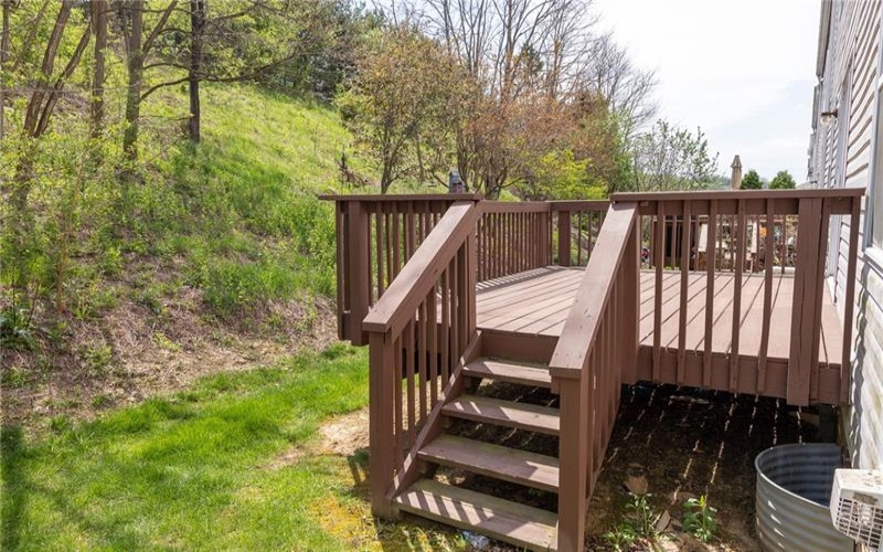 156 Sandy Brae Dr, Canonsburg, 15317, 4 Bedrooms Bedrooms, 8 Rooms Rooms,3.1 BathroomsBathrooms,Residential,For Sale,Sandy Brae Dr,1749535