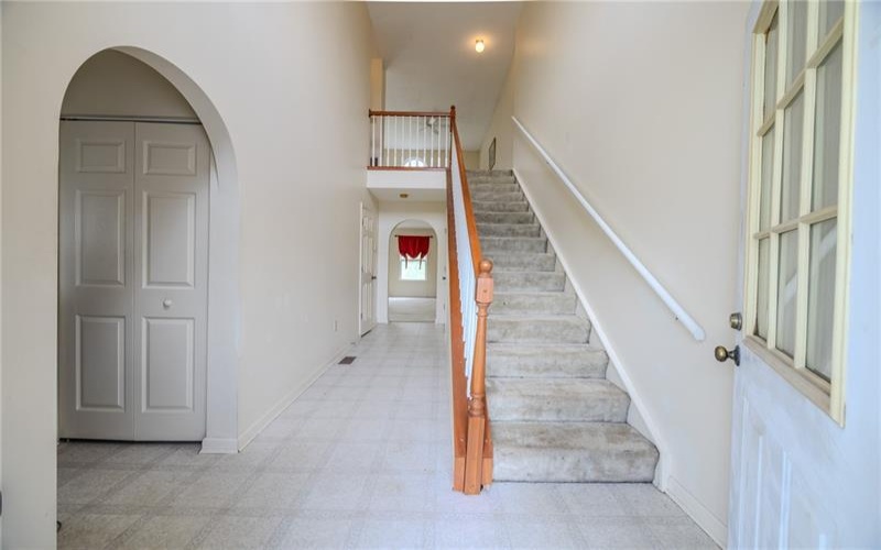 156 Sandy Brae Dr, Canonsburg, 15317, 4 Bedrooms Bedrooms, 8 Rooms Rooms,3.1 BathroomsBathrooms,Residential,For Sale,Sandy Brae Dr,1749535