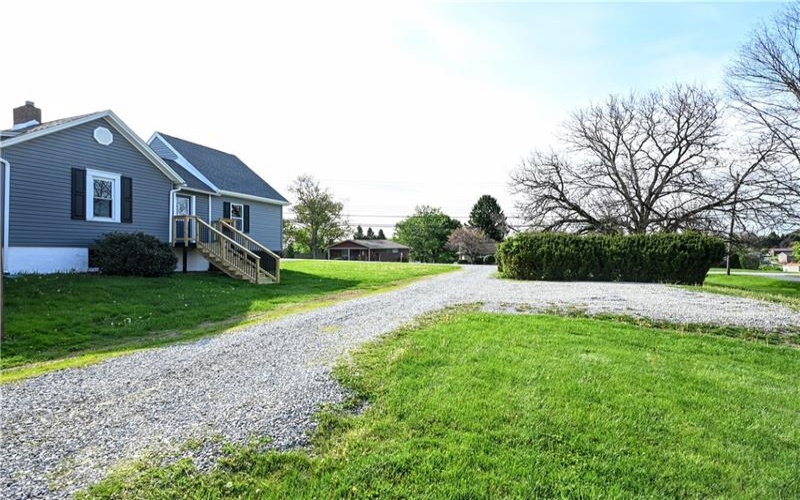 485 Wendel Rd, Irwin, 15642, 3 Bedrooms Bedrooms, 7 Rooms Rooms,1 BathroomBathrooms,Residential,For Sale,Wendel Rd,1749542