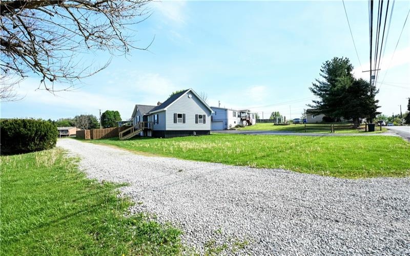 485 Wendel Rd, Irwin, 15642, 3 Bedrooms Bedrooms, 7 Rooms Rooms,1 BathroomBathrooms,Residential,For Sale,Wendel Rd,1749542