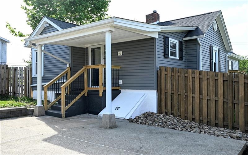 485 Wendel Rd, Irwin, 15642, 3 Bedrooms Bedrooms, 7 Rooms Rooms,1 BathroomBathrooms,Residential,For Sale,Wendel Rd,1749542