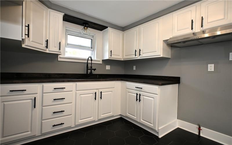 485 Wendel Rd, Irwin, 15642, 3 Bedrooms Bedrooms, 7 Rooms Rooms,1 BathroomBathrooms,Residential,For Sale,Wendel Rd,1749542