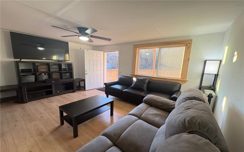 210 4th St, Jeannette, 15644, 3 Bedrooms Bedrooms, ,1 BathroomBathrooms,Residential,For Sale,4th St,1749543