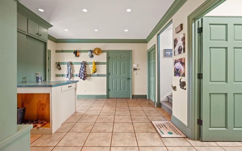 122 McDowell ROAD, Ligonier, 15658, 3 Bedrooms Bedrooms, 10 Rooms Rooms,3 BathroomsBathrooms,Residential,For Sale,McDowell,1747736