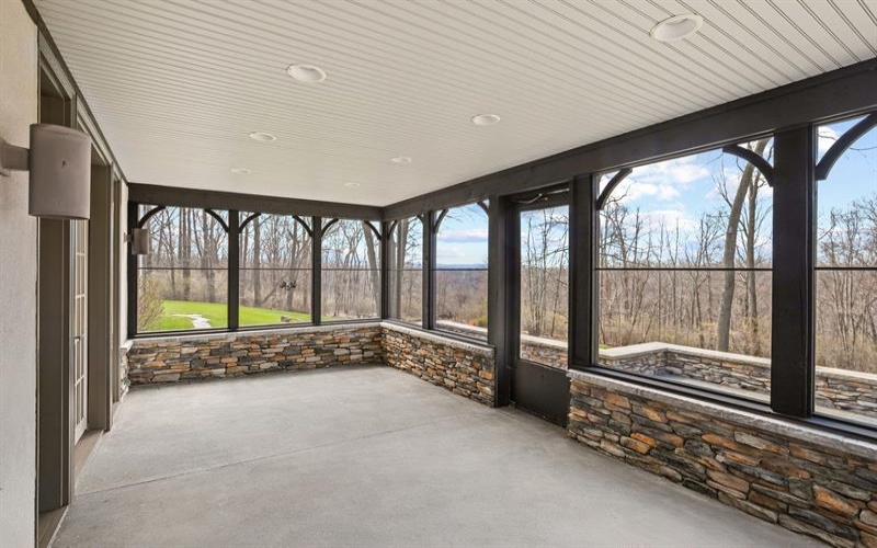 122 McDowell ROAD, Ligonier, 15658, 3 Bedrooms Bedrooms, 10 Rooms Rooms,3 BathroomsBathrooms,Residential,For Sale,McDowell,1747736