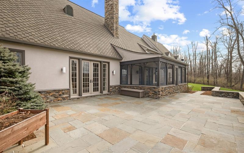 122 McDowell ROAD, Ligonier, 15658, 3 Bedrooms Bedrooms, 10 Rooms Rooms,3 BathroomsBathrooms,Residential,For Sale,McDowell,1747736