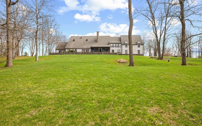 122 McDowell ROAD, Ligonier, 15658, 3 Bedrooms Bedrooms, 10 Rooms Rooms,3 BathroomsBathrooms,Residential,For Sale,McDowell,1747736