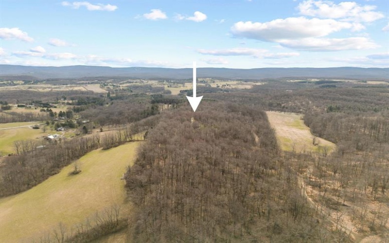 122 McDowell ROAD, Ligonier, 15658, 3 Bedrooms Bedrooms, 10 Rooms Rooms,3 BathroomsBathrooms,Residential,For Sale,McDowell,1747736