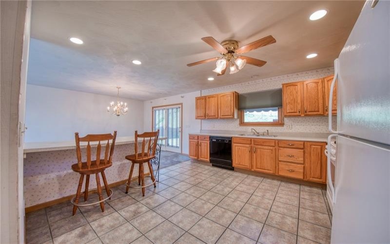 209 Falcon Ridge DRIVE, New Kensington, 15068, 3 Bedrooms Bedrooms, 9 Rooms Rooms,3 BathroomsBathrooms,Residential,For Sale,Falcon Ridge,1749550